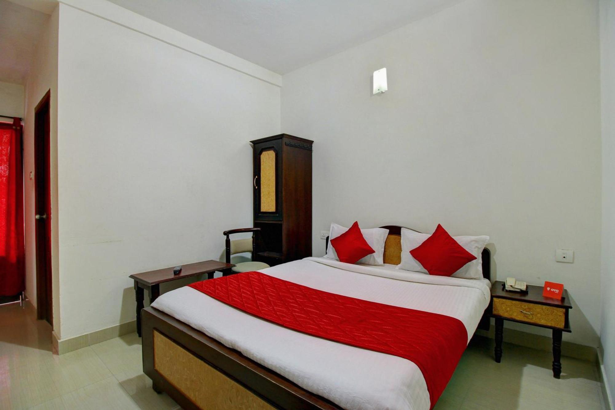 Hotel Rj Inn Kodaikanal Exteriör bild